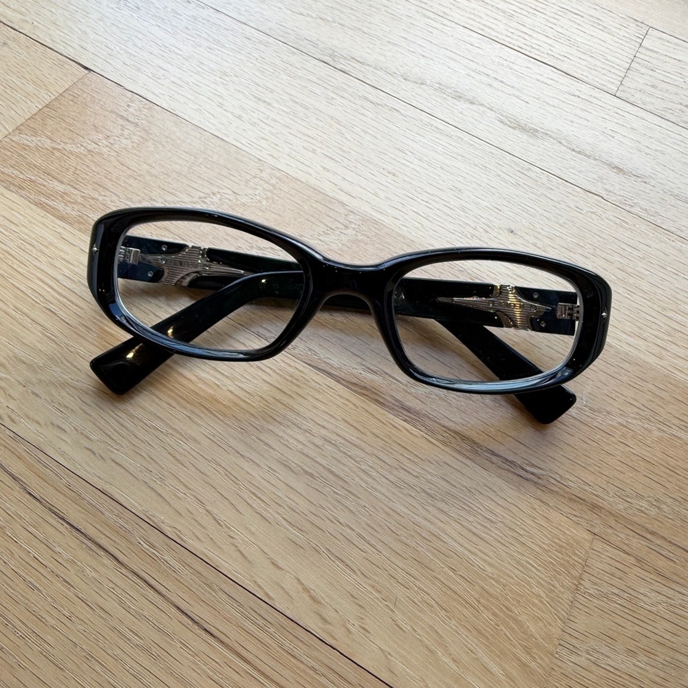 Gentle Monster Eyeglasses - Picture 4 of 5